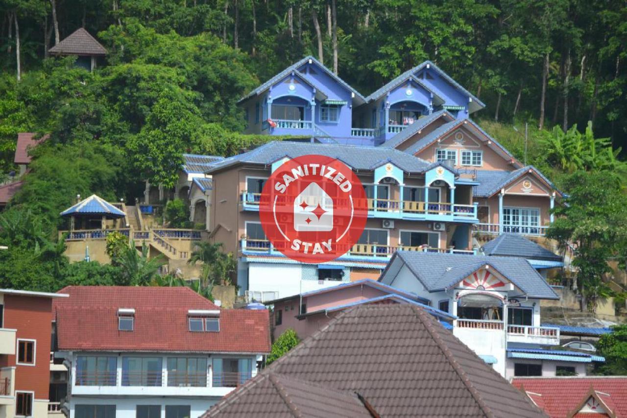 Oyo 851 On Hill Residence Patong Esterno foto