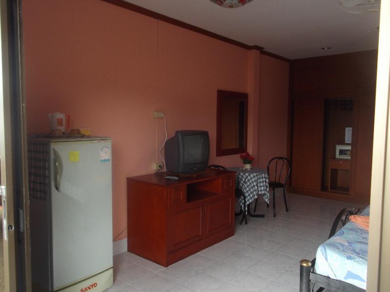 Oyo 851 On Hill Residence Patong Esterno foto