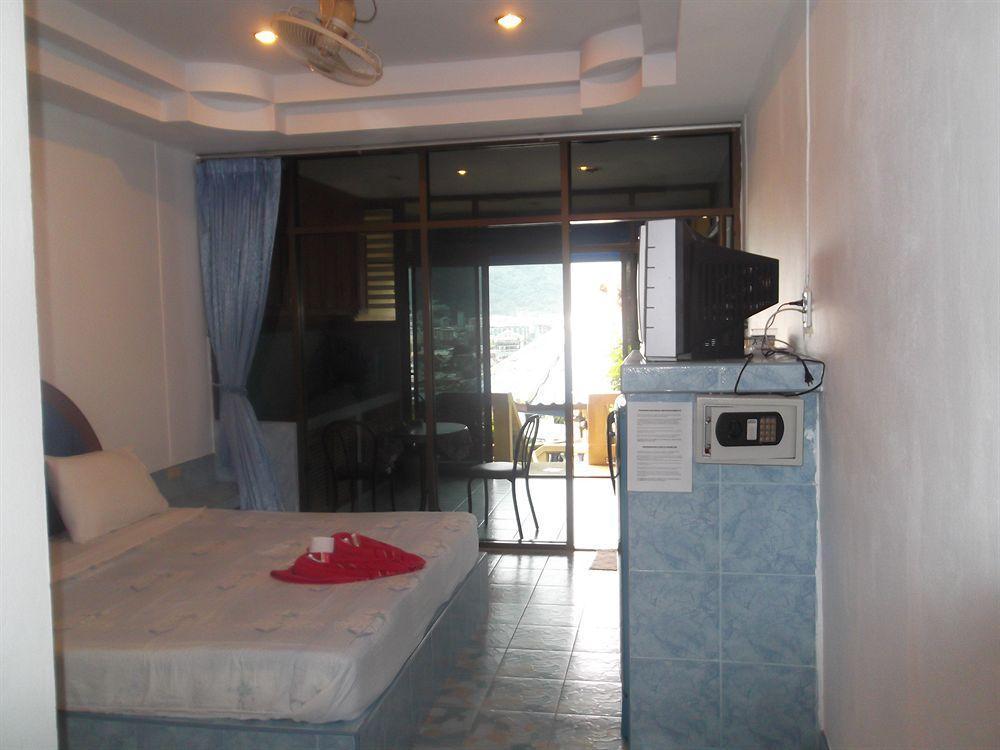 Oyo 851 On Hill Residence Patong Esterno foto