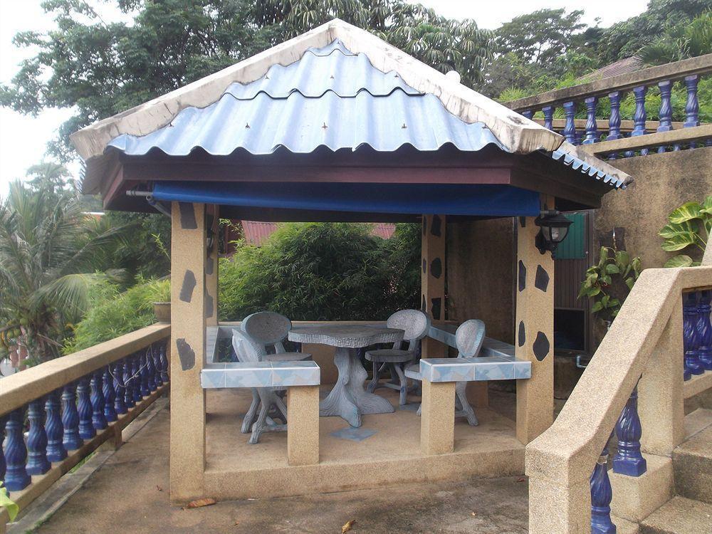 Oyo 851 On Hill Residence Patong Esterno foto