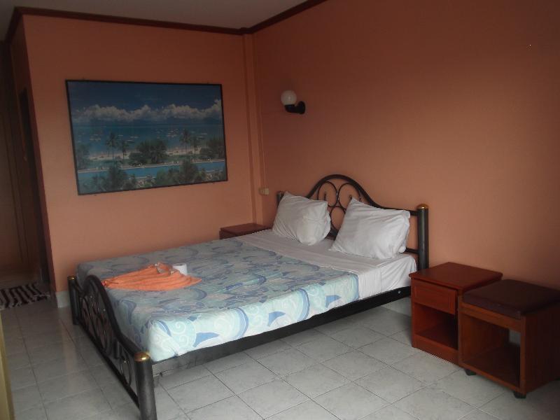 Oyo 851 On Hill Residence Patong Esterno foto